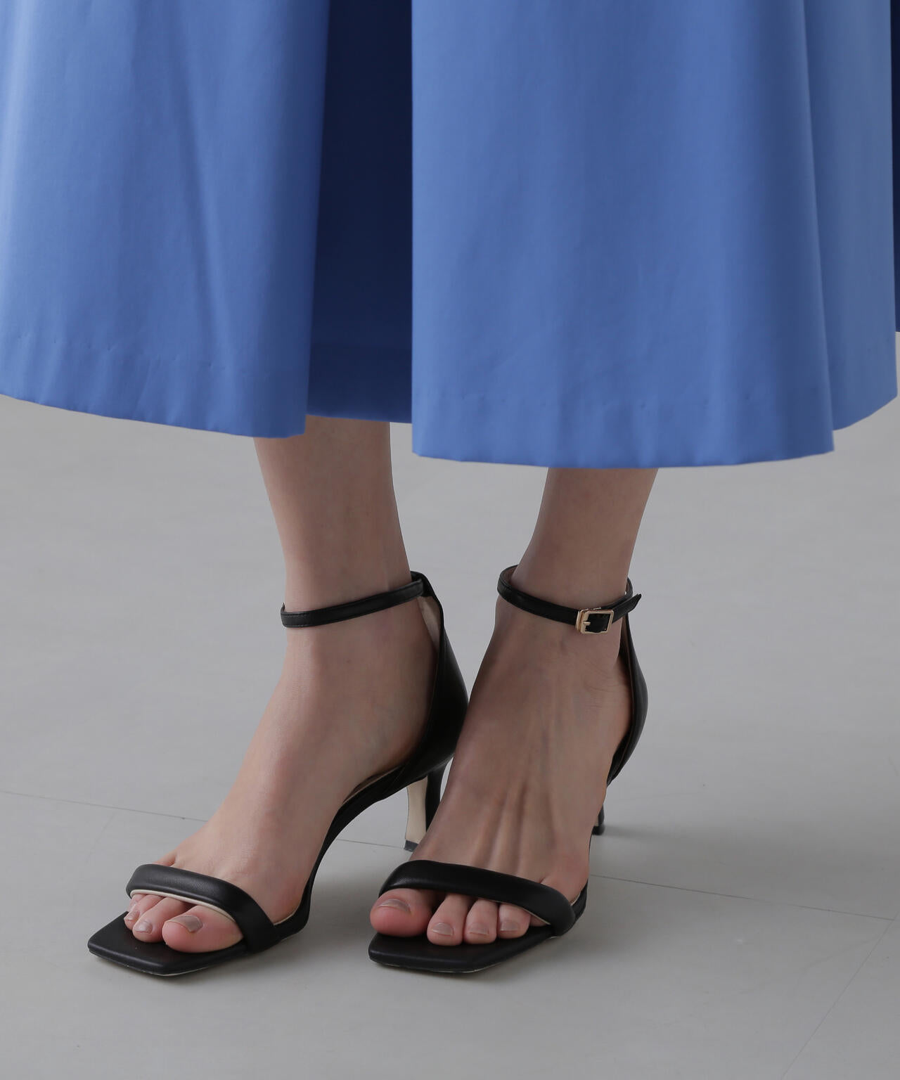 アンクルストラップサンダル | ADORE（アドーア） ｜【公式】通販mix