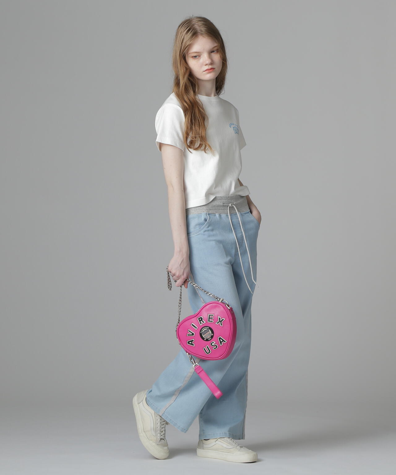 直営店限定》VARSITY HEART CHAIN BAG/バーシティーハートチェーン