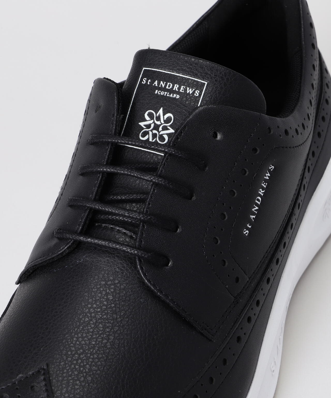 ウィングチップAIRソールスパイクレスシューズ (MENS) | St ANDREWS