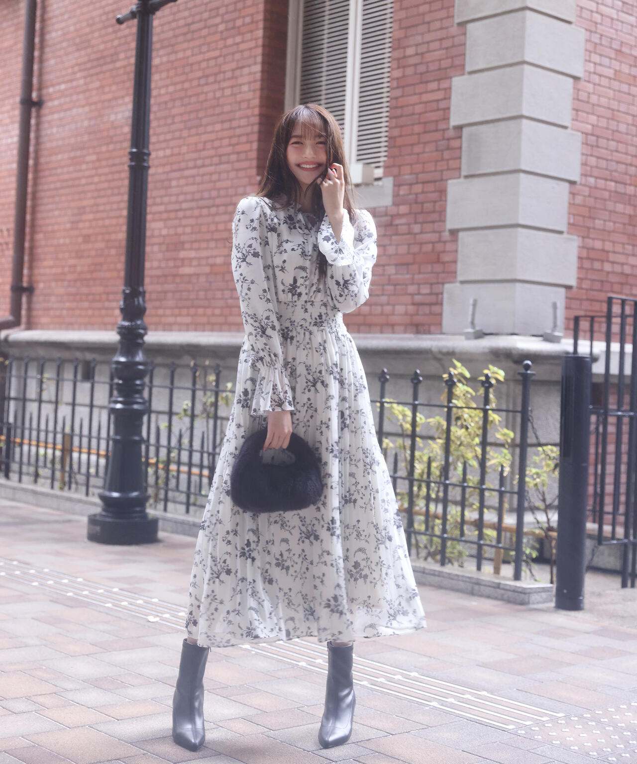 加藤栞さん着用】花柄プリーツワンピース | PROPORTION BODY DRESSING