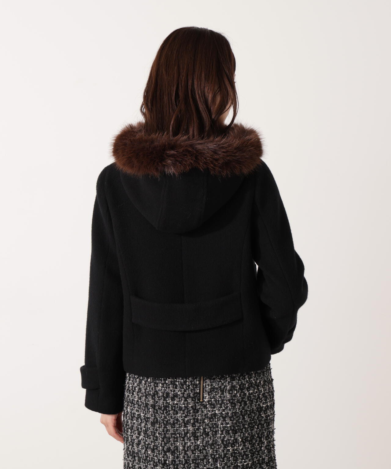 モッサフードフェイクファーショートコート | PROPORTION BODY