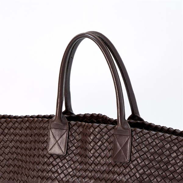 BOTTEGA VENETA イントレチャート カバ MM トートバッグ ブラウン