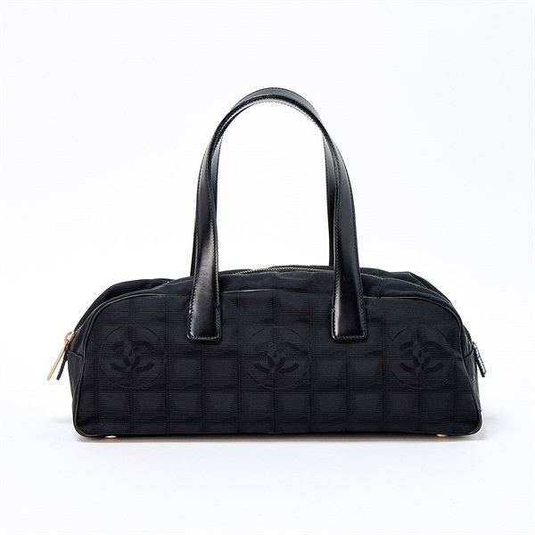 CHANEL ニュートラベルライン 2005年頃 ショルダーバッグ ブラック