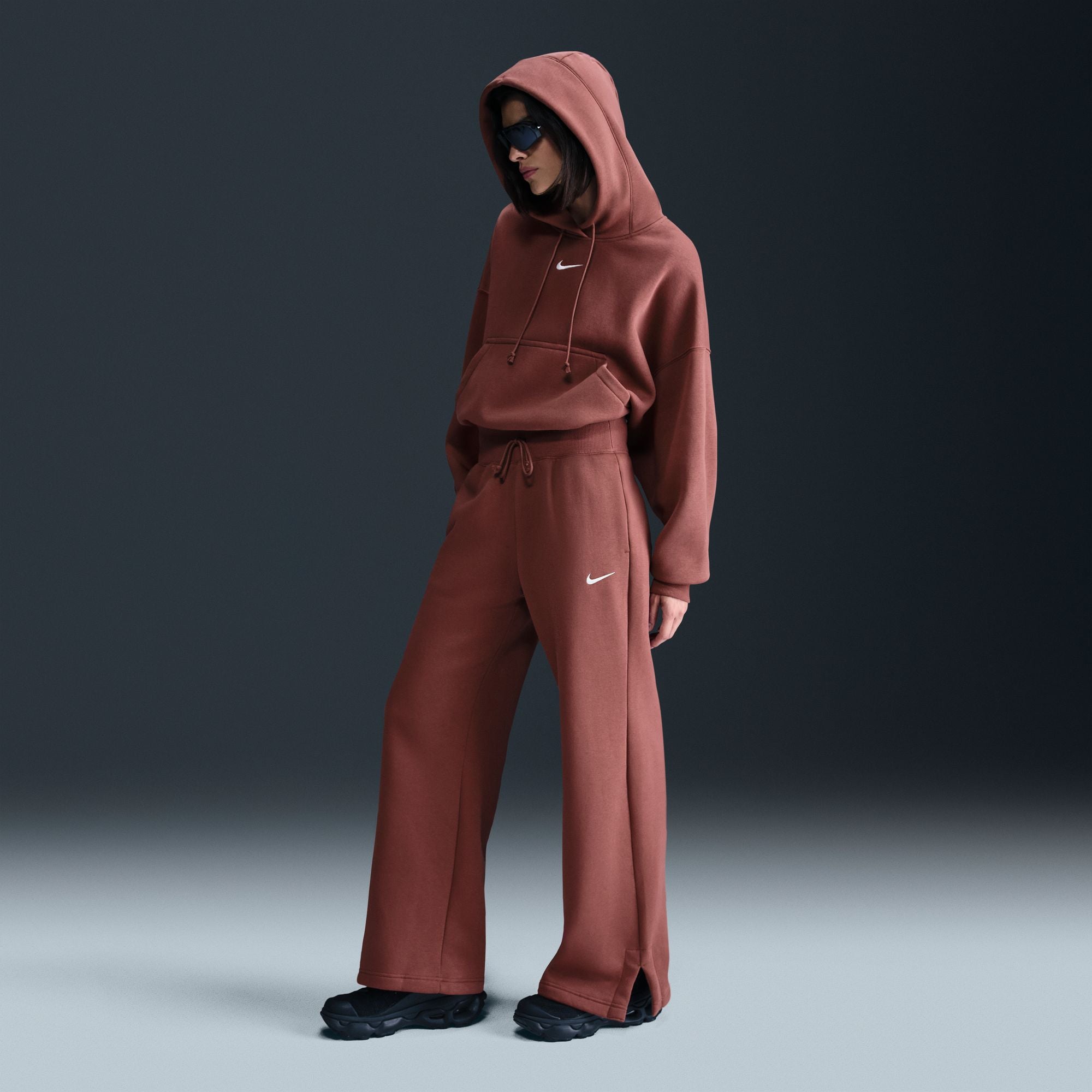 Nike W Phoenix Fleece High-Waisted Wide-Leg Sweatpants - Red Sepia