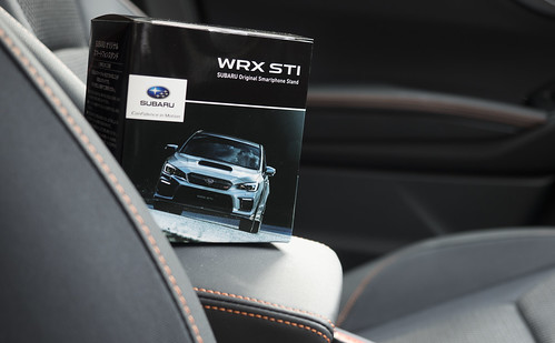 SUBARU WRX STI スマホスタンド – mono-logue