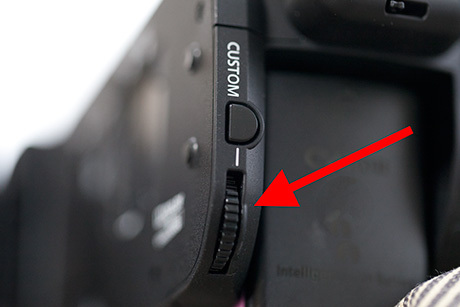 Canon Hf G10 ビデオカメラ 本体 バッテリー2個、0.7ワイコン付 CANON