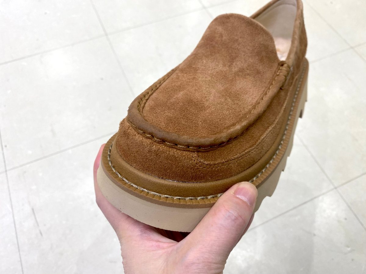 今までのUGGだと思うな!?】定番モカシンが「厚底」に進化！新作「ASCOT