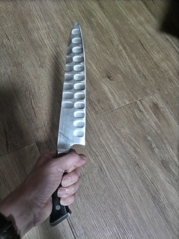 徹底検証】グレステン Tタイプ 牛刀 21cm 721TKのレビュー・評判