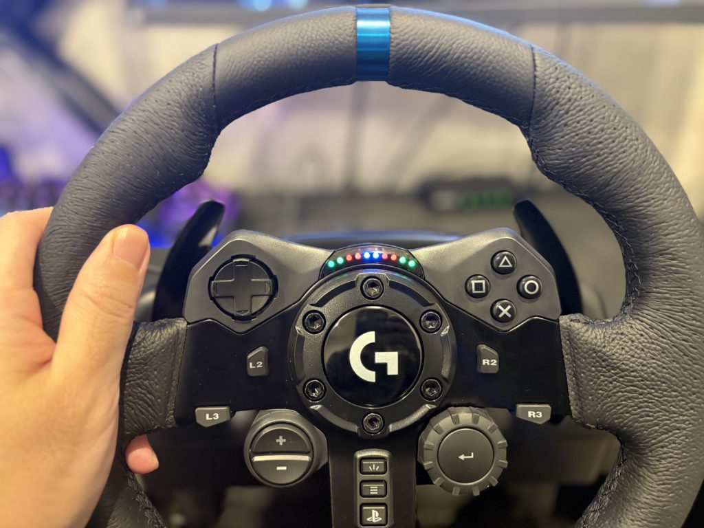 Logicool G923レビュー】パッドよりも3倍楽しめる！レースゲームでより