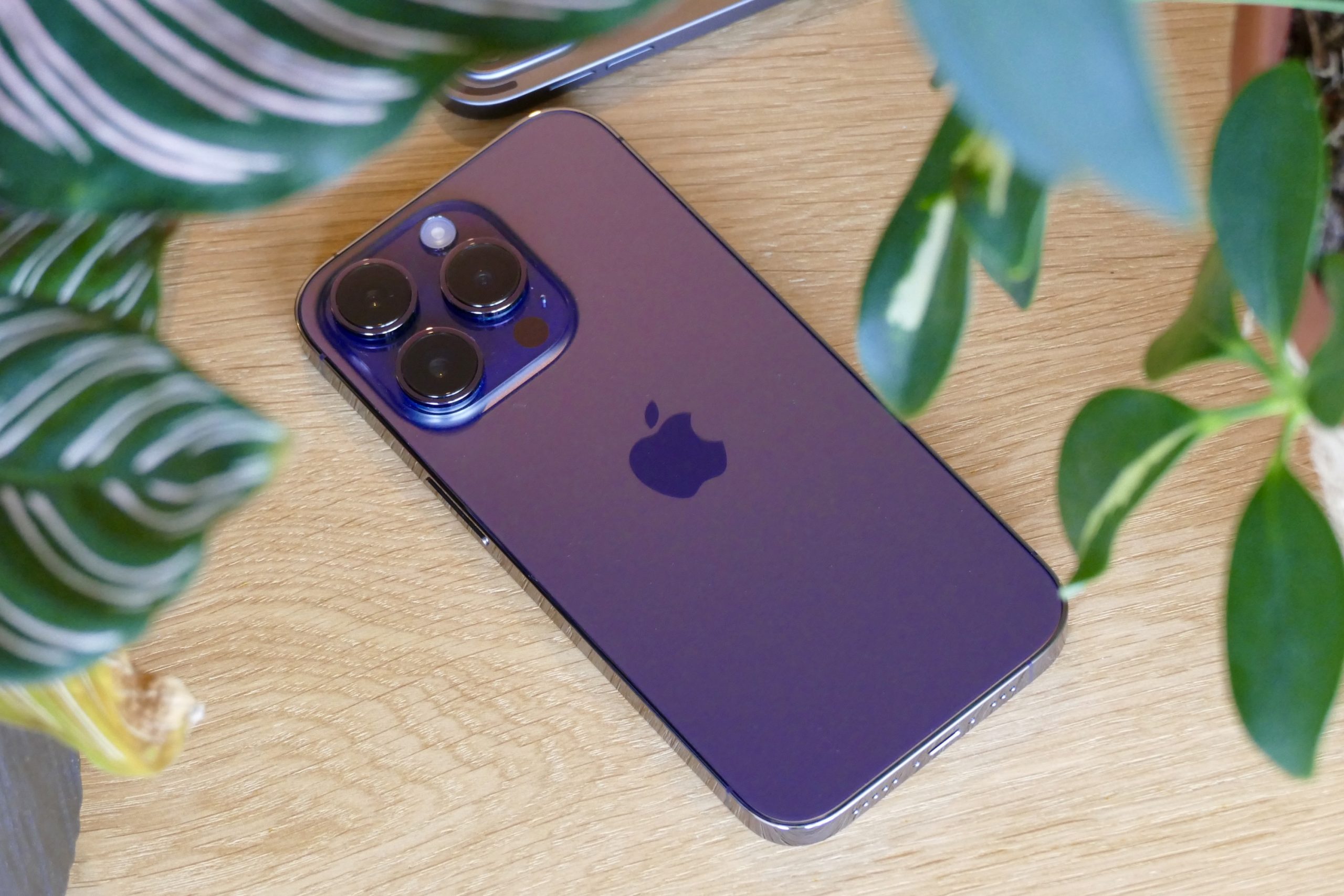 iPhone iPhone pro 128GB ディープパープル 14 Pro Unboxing, Hands On