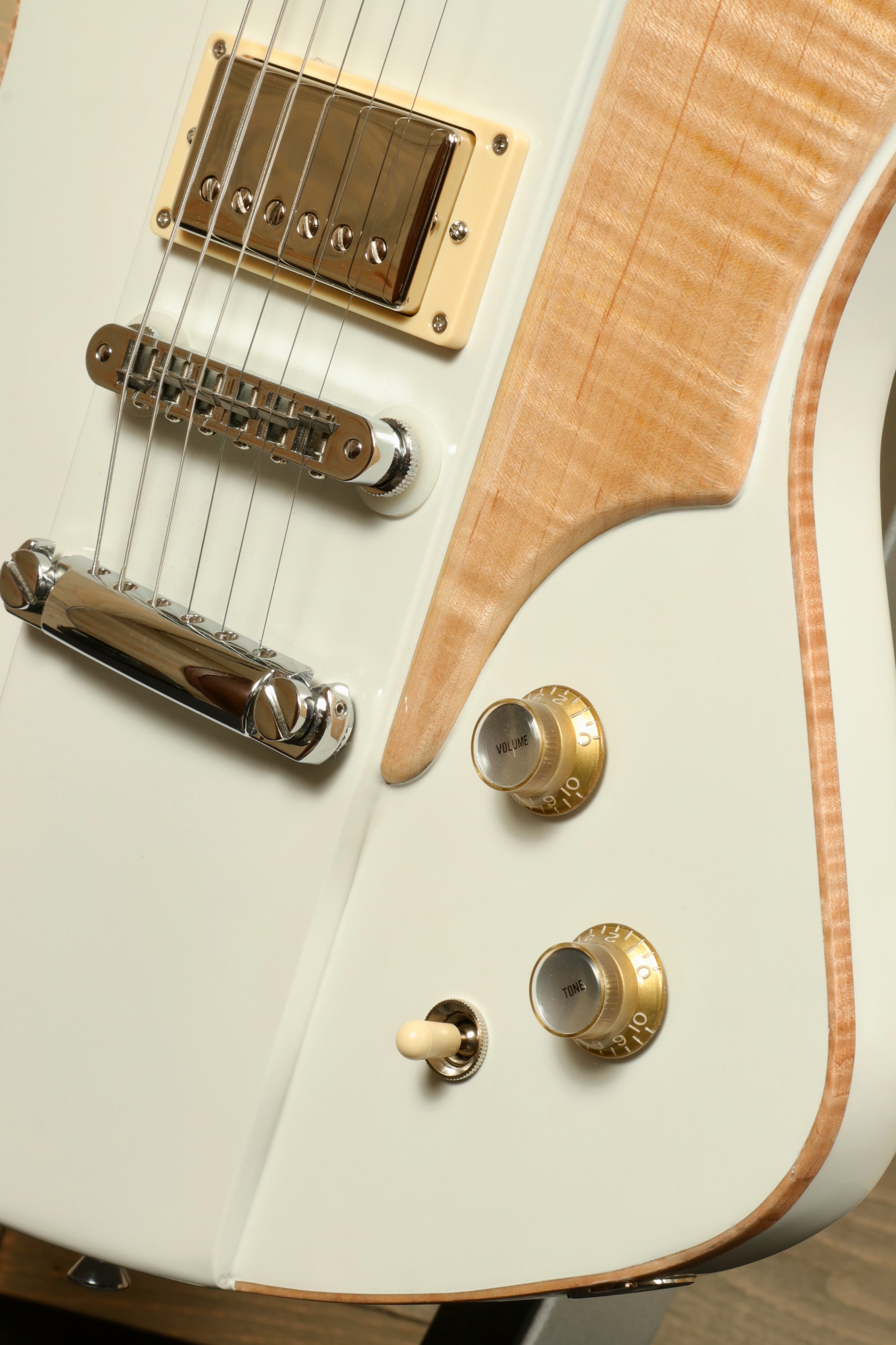 Weller ElDorado Electric Guitar Ivory with Dual Humbuckers