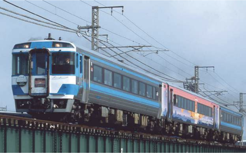 マイクロエース】キハ185系〈アイランドエクスプレス四国II〉2021年8月