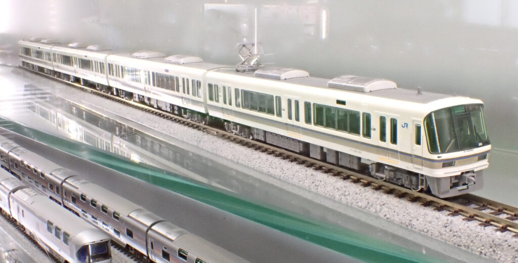 KATO】221系 大和路快速（リニューアル車）2025年7月発売 | モケイテツ