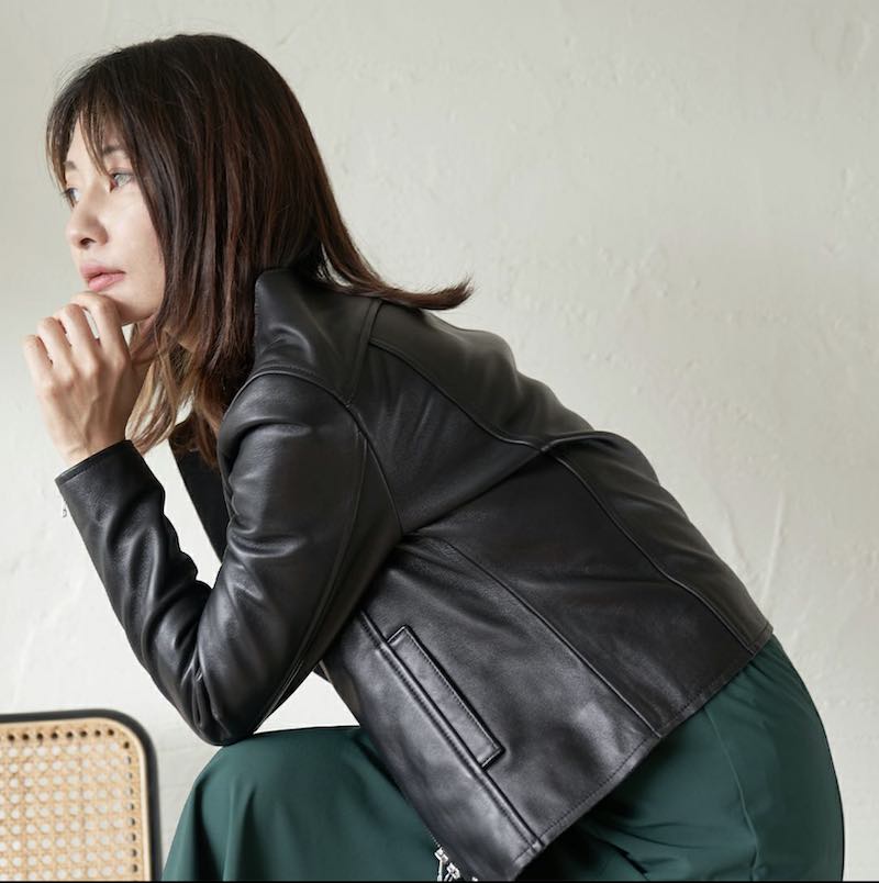 UNTITLED 【美品】42 黒 XL 羊革 ラムレザー ノーカラー レザー