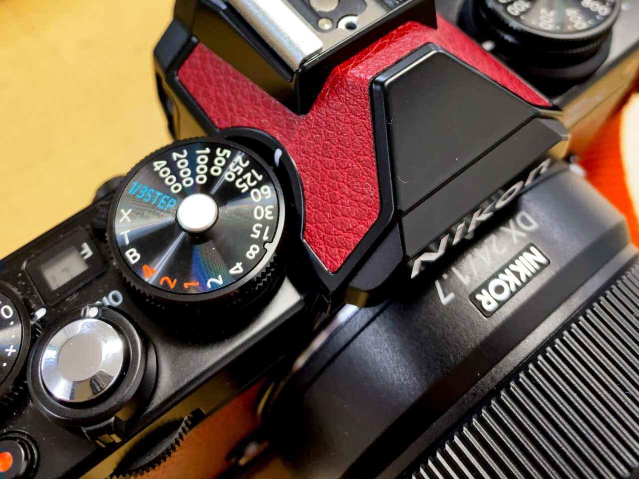 Nikon Zfc BlackEdition クリムゾンレッドのレビュー