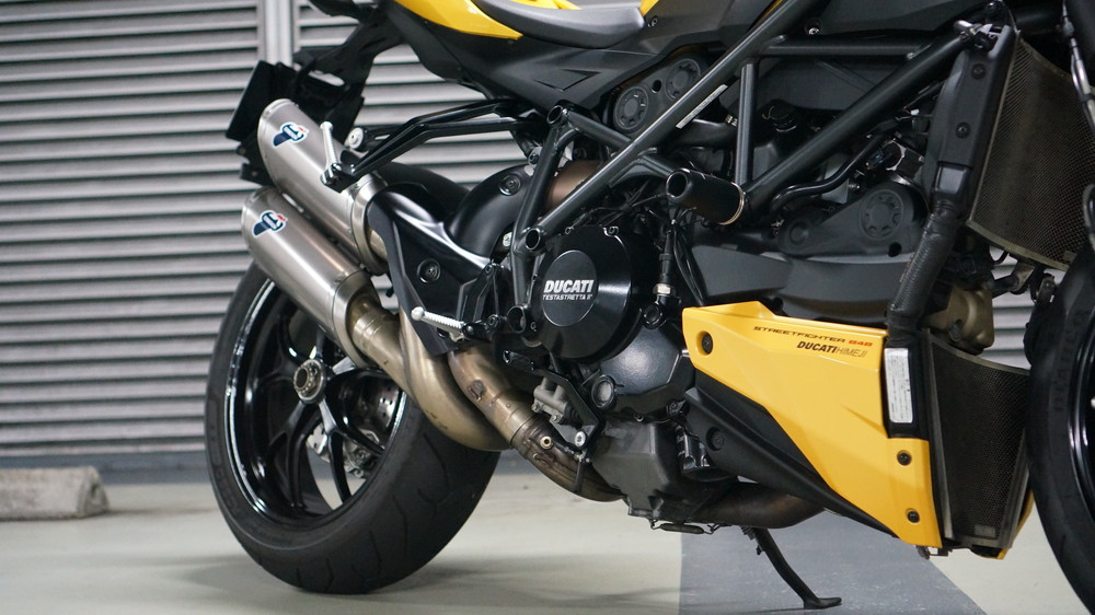 ストリートファイター848 2012年式 | Moto-Gallery