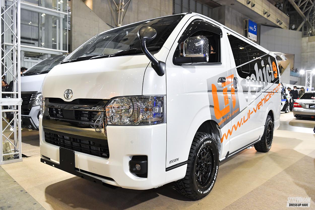 ハイエースもキャラバンも！ アウトドアシーンやワークライフシーンで