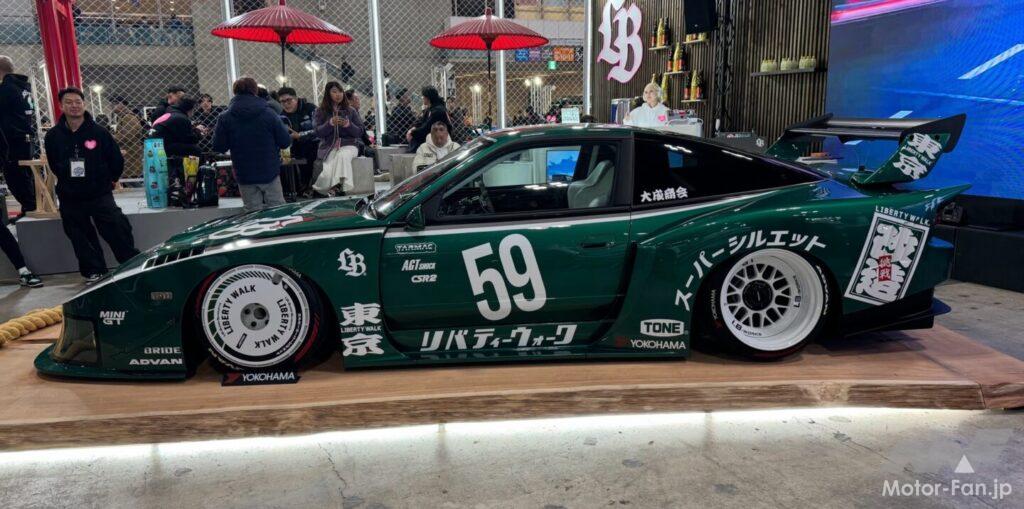 禁断のルーフカットGT-Rが登場！ リバティーウォークの最新作が規格外