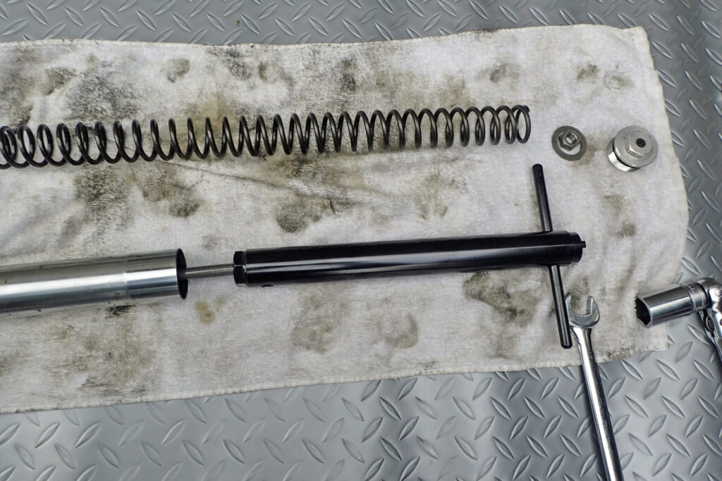 XR250のME08とMD30のフロントフォークの違いを確認してみる（その2/3）