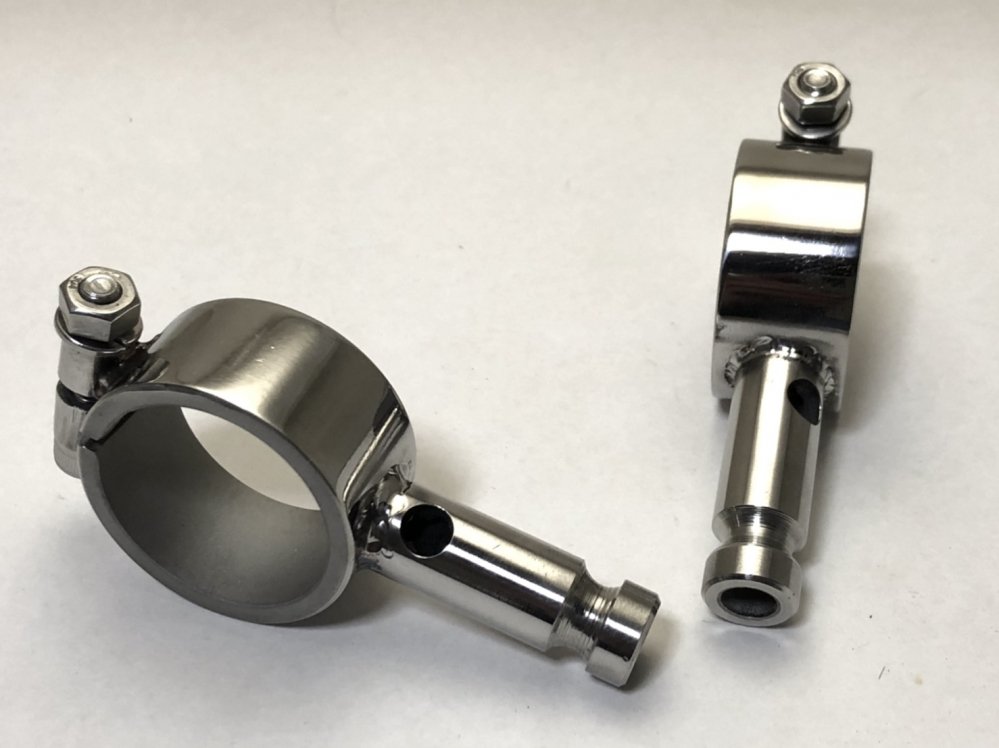 チャックボックス／フロントウインカーステー【注目のパーツ】 | モト