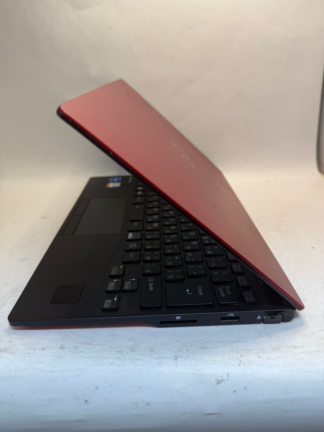 富士通 LIFEBOOK U9311/F-core-i5-1145G7 /16GB/512GB win11 LTE MODEL