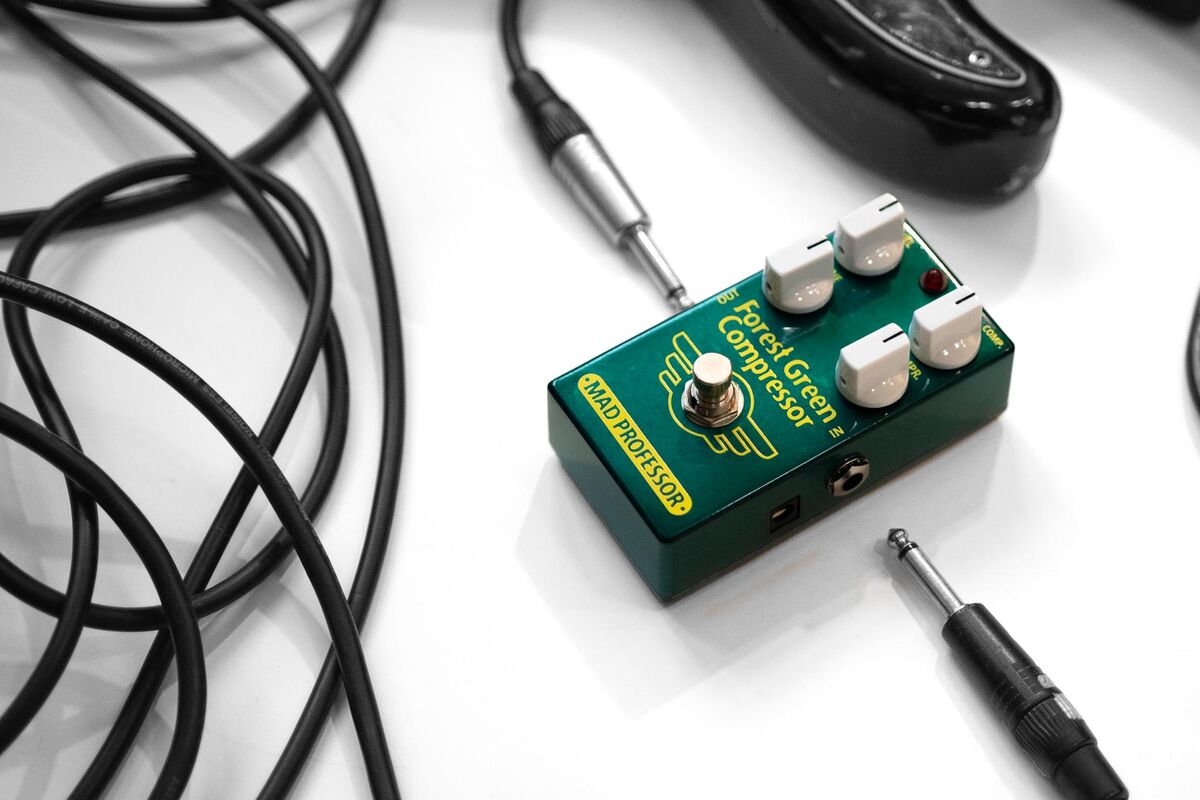 Forest Green Compressor Pedal | Mad Professor Amplification