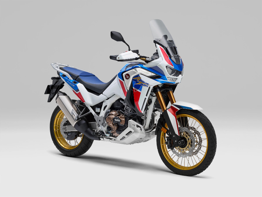 1100となったAfrica Twinにストロークアップの足周りを持った＜s