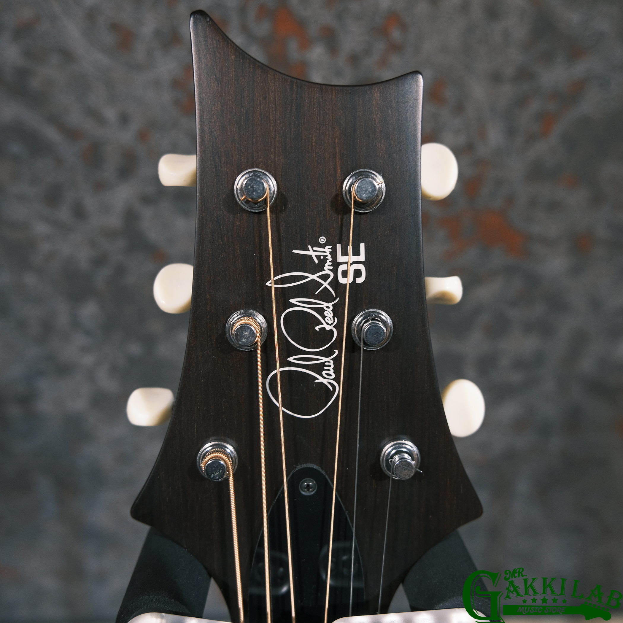 Paul Reed Smith(PRS) SE Parlor P20E w/Fishman Tobacco Sunburst