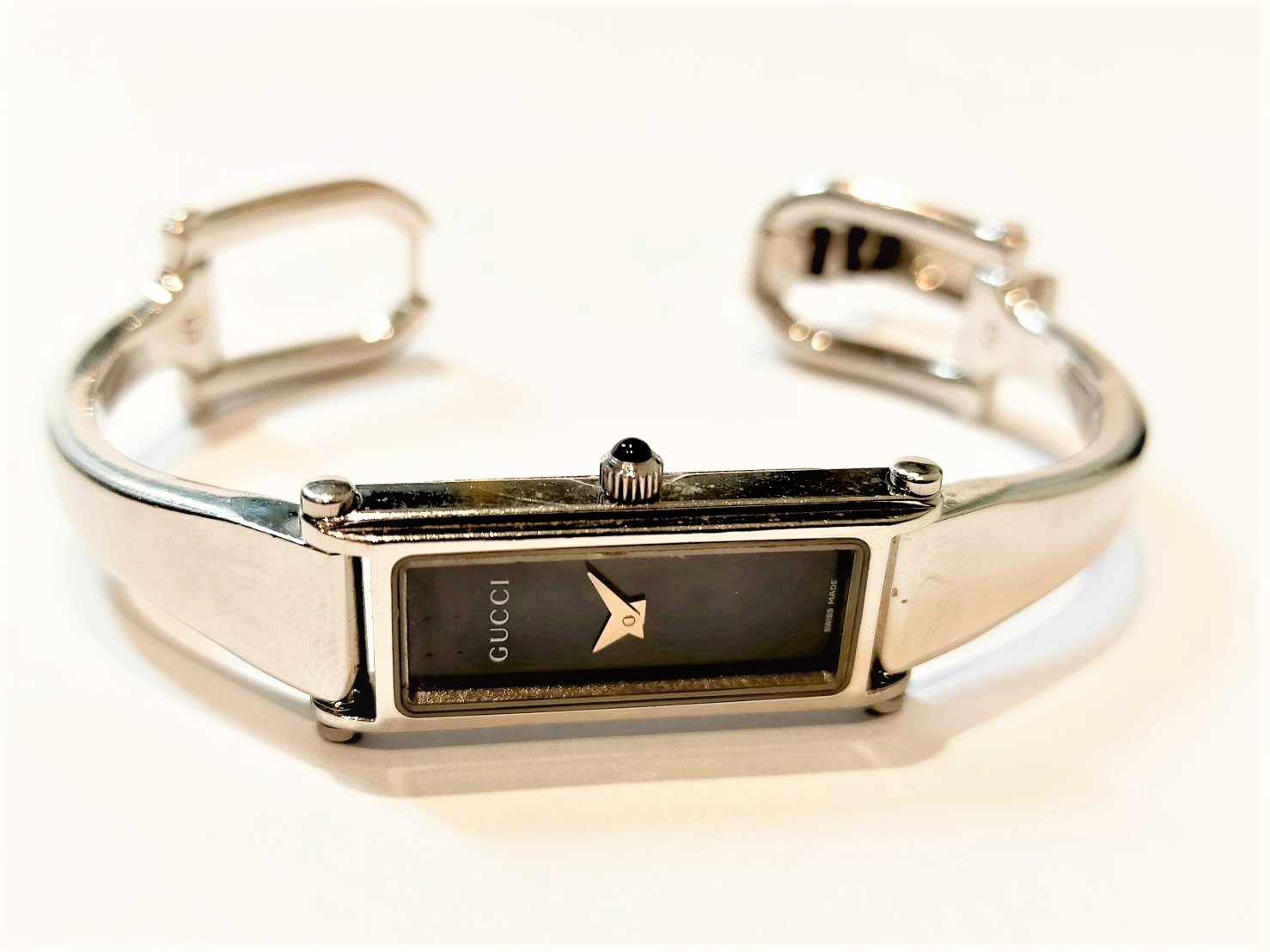 止まってすぐの GUCCI グッチ 1500Lの電池交換