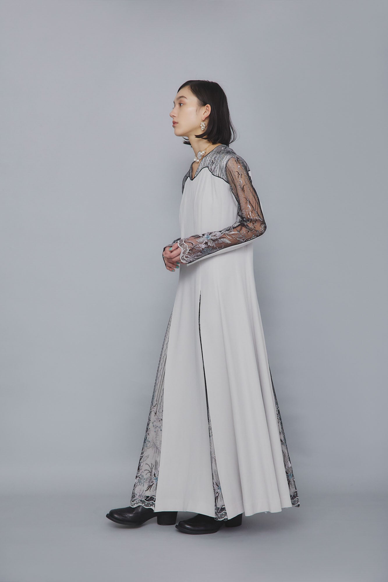 Petal lace dress (Ice gray)