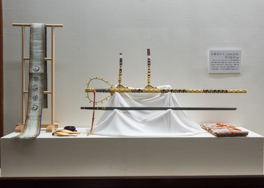 特集展示「神宮の神宝 御太刀－宝刀の魅力－」｜展覧会情報｜神宮の博物館