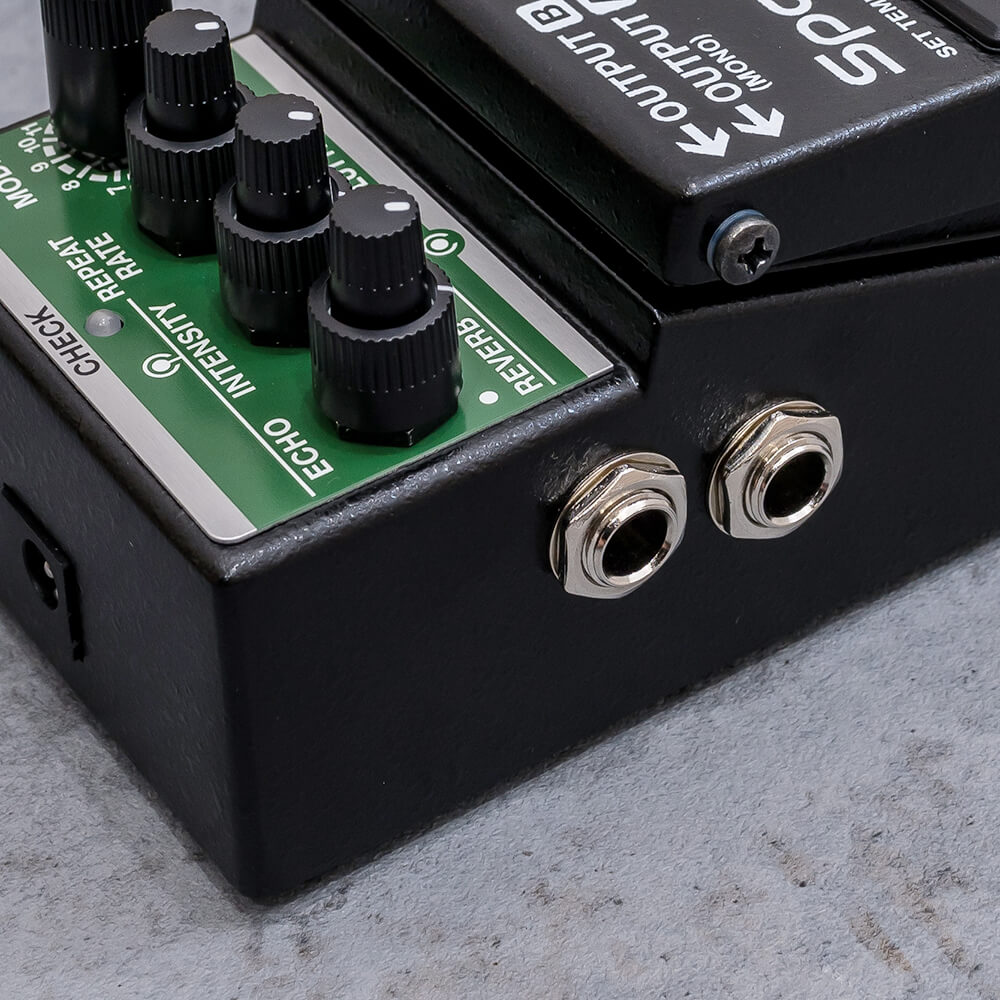 BOSS RE-2 Space Echo｜ミュージックランドKEY