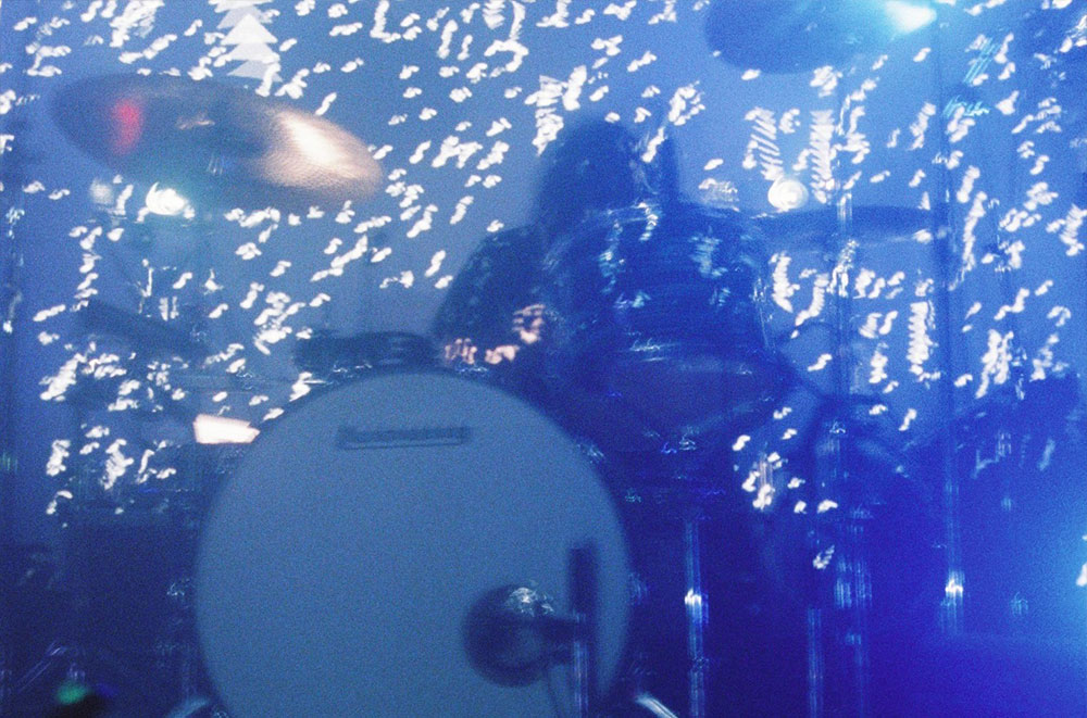 THE NOVEMBERS、TOURファイナルで魅せた最も“美しい日” | ライブ