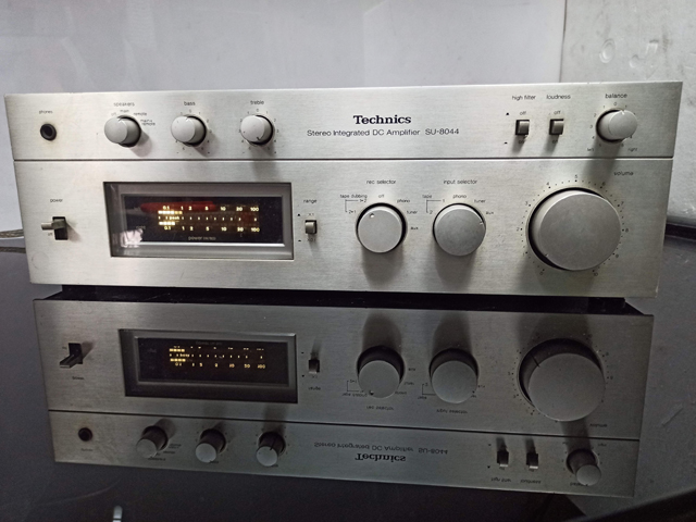 Buy Vintage TECHNICS SU-8044 CLASSIC VINTAGE STEREO INTEGRATED