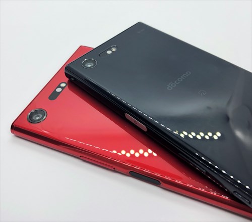 実機レビュー]Xperia XZ Premium SO-04J Rosso(ロッソ) 高級感のある