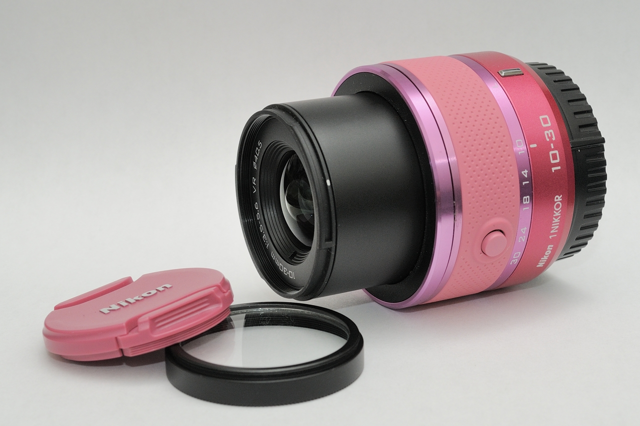 Nikon1 Nikkor 10-30mm レッド Nikon 1 Nikkor 10-30mm VR Zoom Lens