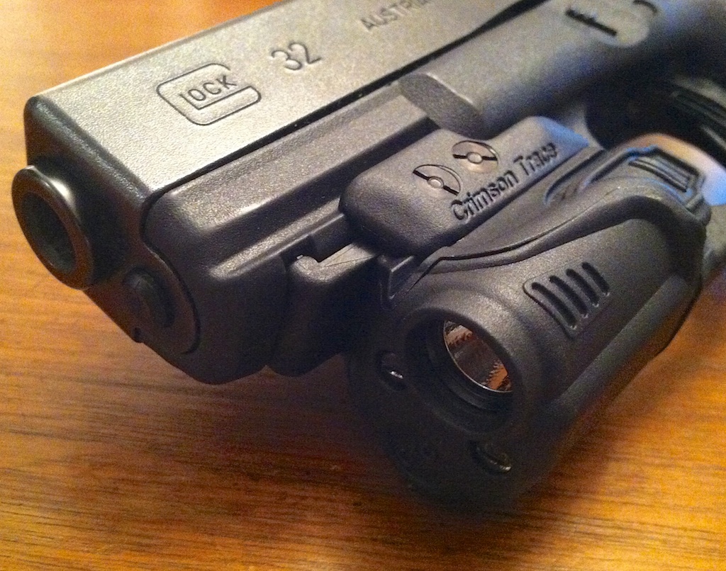 Pistol Light Review: Crimson Trace Rail Master Tactical Light CMR-202