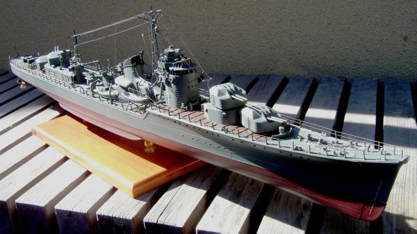 駆逐艦 秋月 二回目 1/200 Nichimo