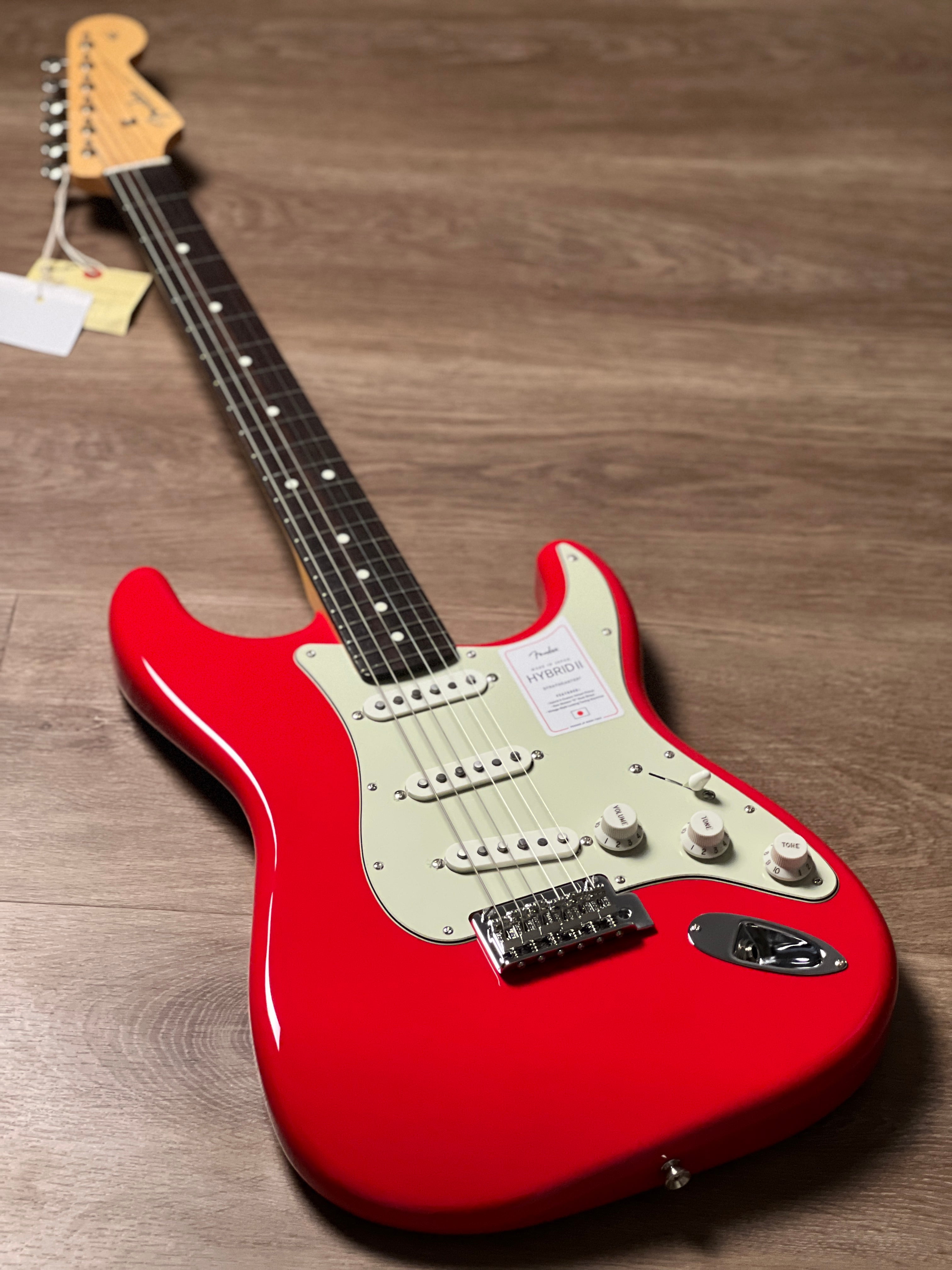 Fender Japan Hybrid II Stratocaster with Rosewood FB in Modena Red