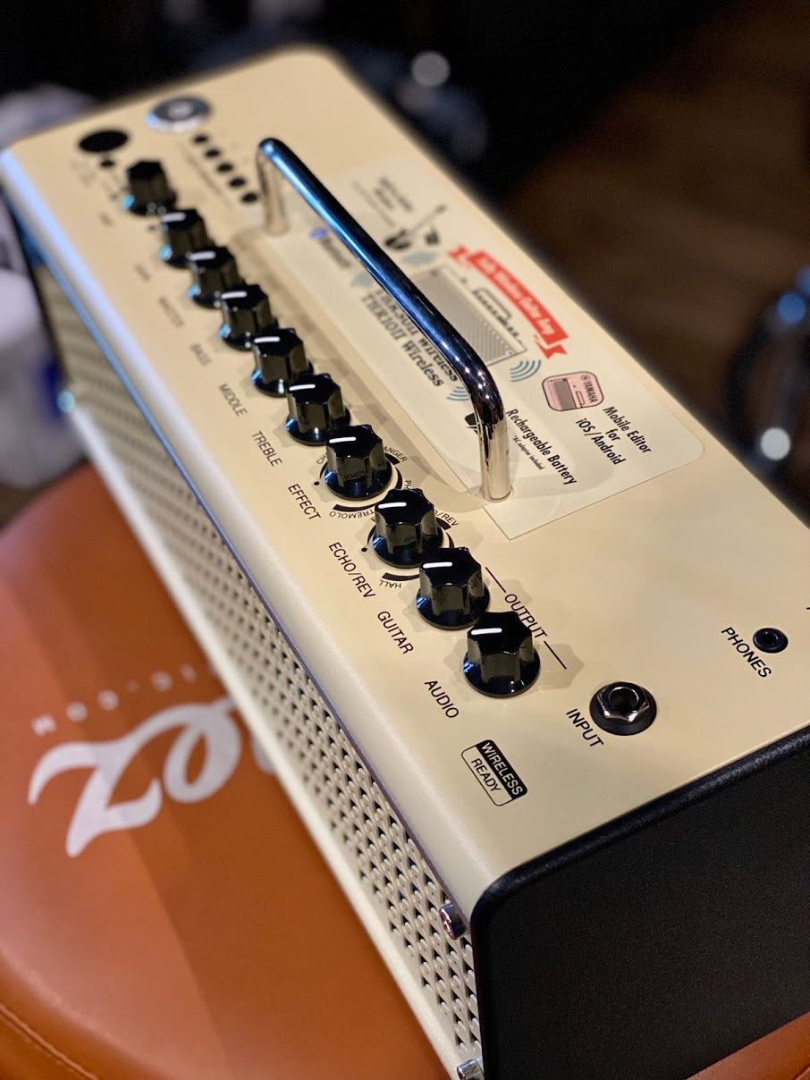 Yamaha THR10 II - 20-watt 2x3 inch Modeling Combo – nafiriguitar.com