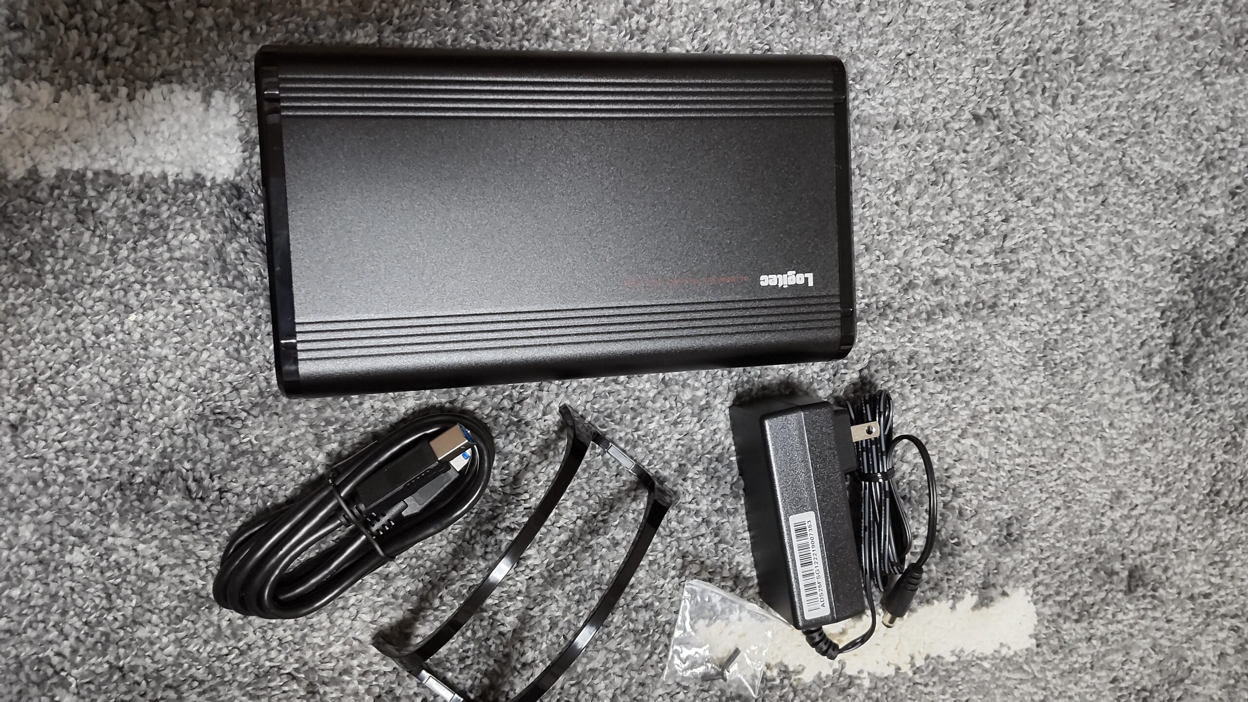 内蔵HDDを外付け化してみた | ナカニシガーデン