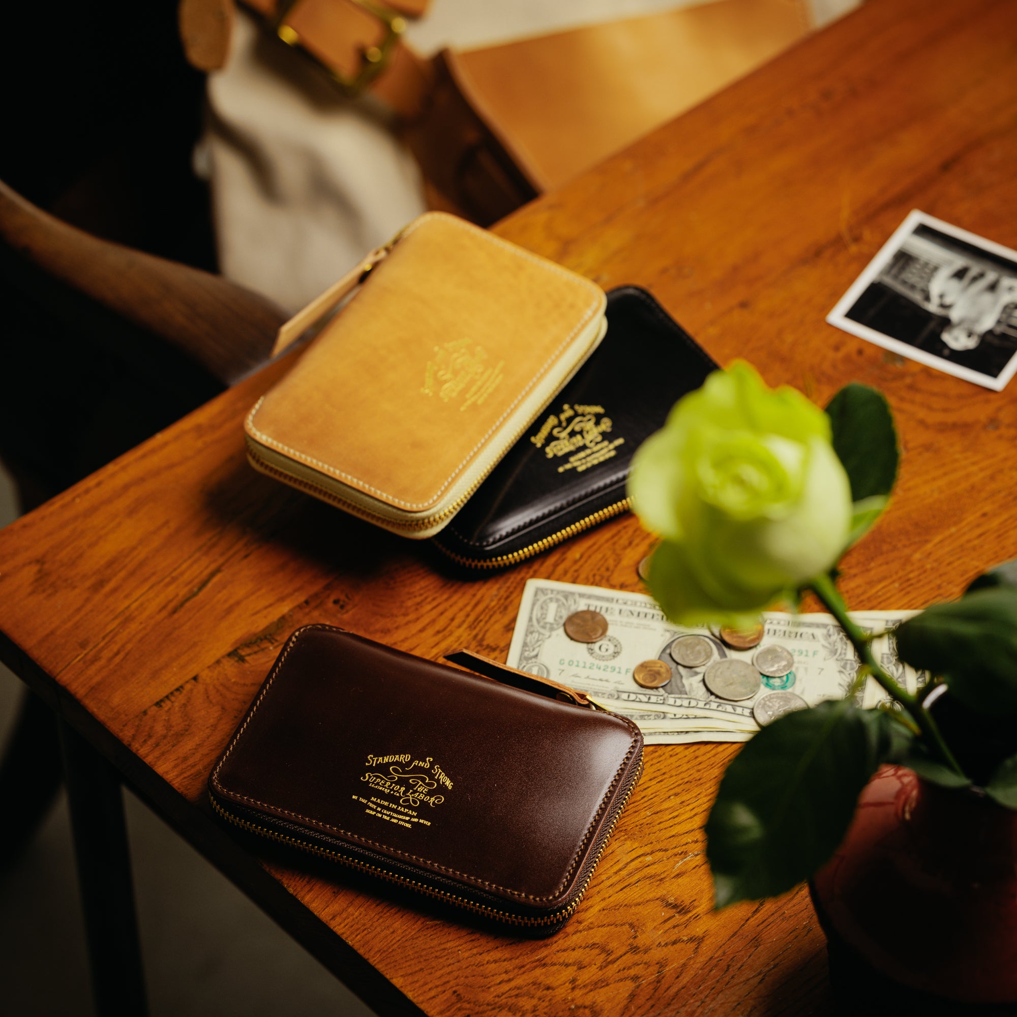 SL0192 cordovan zip middle wallet