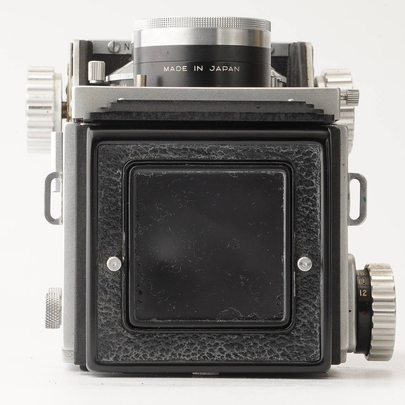 マミヤ Mamiya MAMIYAFLEX C2 / Mamiya Sekor 105mm F3.5 – Natural