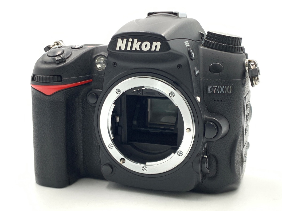 美品・ショット数5321回 ニコン Nikon D7000 ボディ 一部訳あり D7000