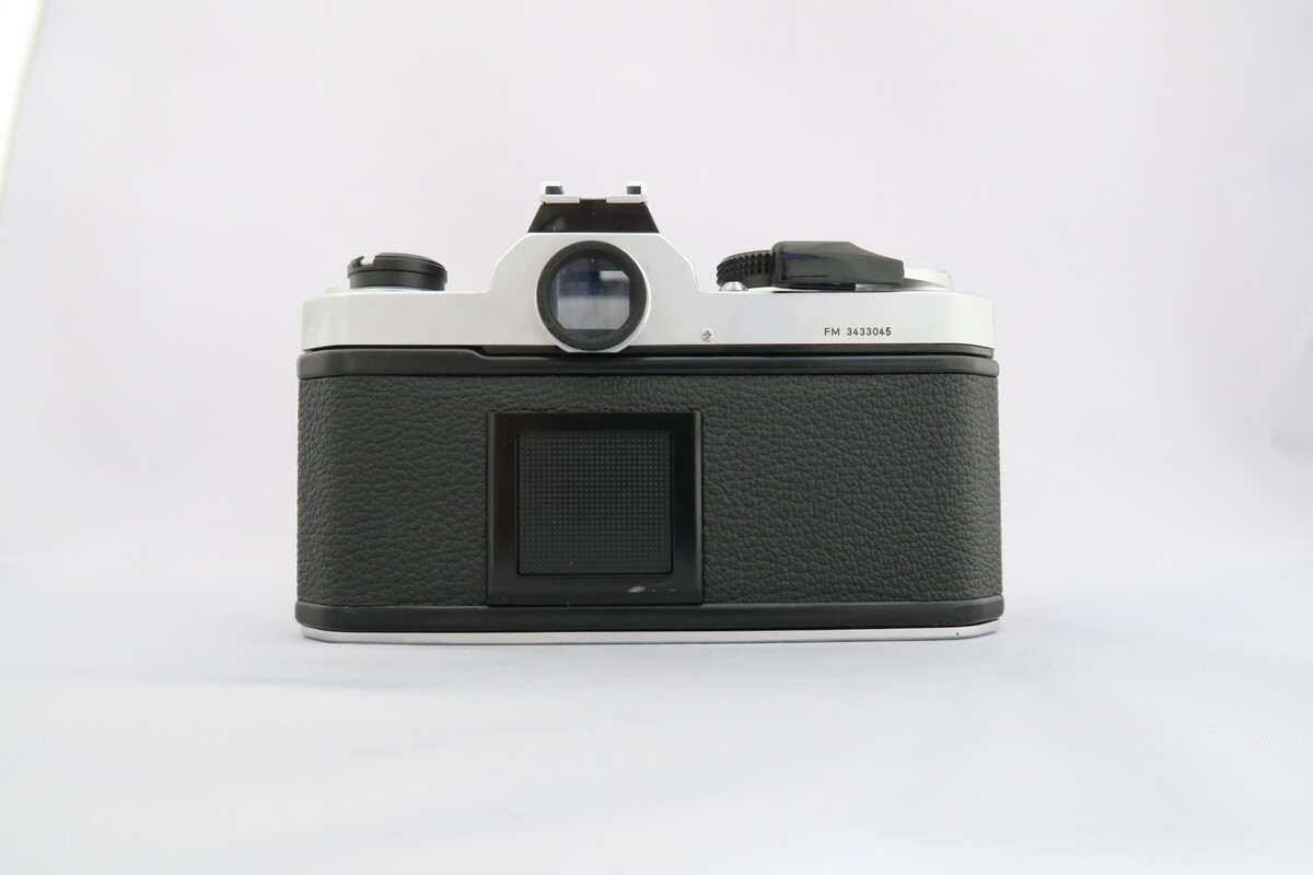 中古：C(やや難あり)】ニコン FM ボディ シルバー | 2471780027736