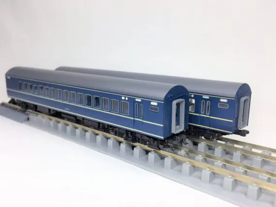 20系 寝台特急「ゆうづる・はくつる」が入線しました。KATO 10-1518