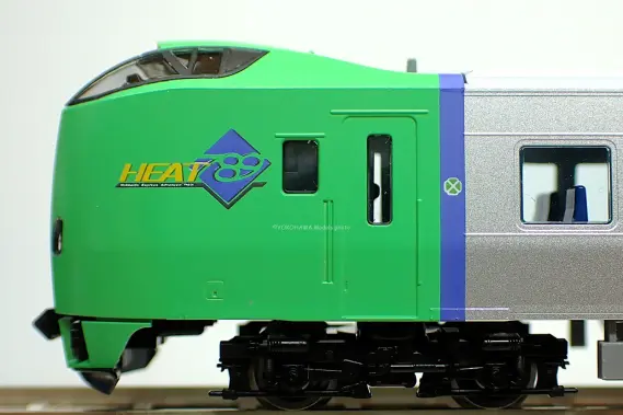 789系 0番代「スーパー白鳥」が入線しました。 TOMIX 98895 / 98896