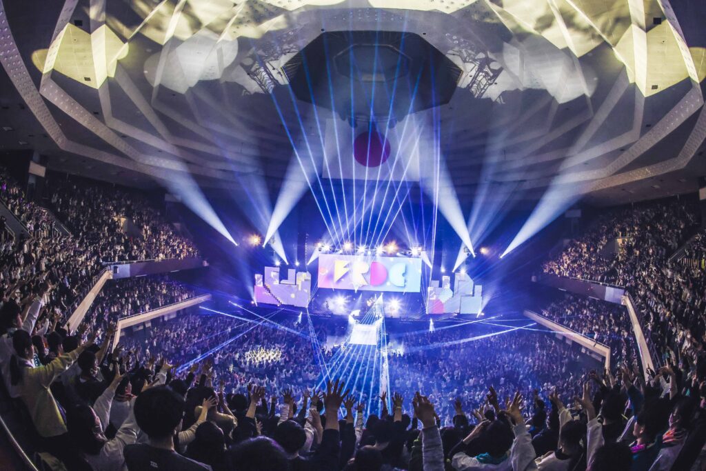 武道館一丸の歌声とともに響いた、不屈の進化とその先への決意。4年