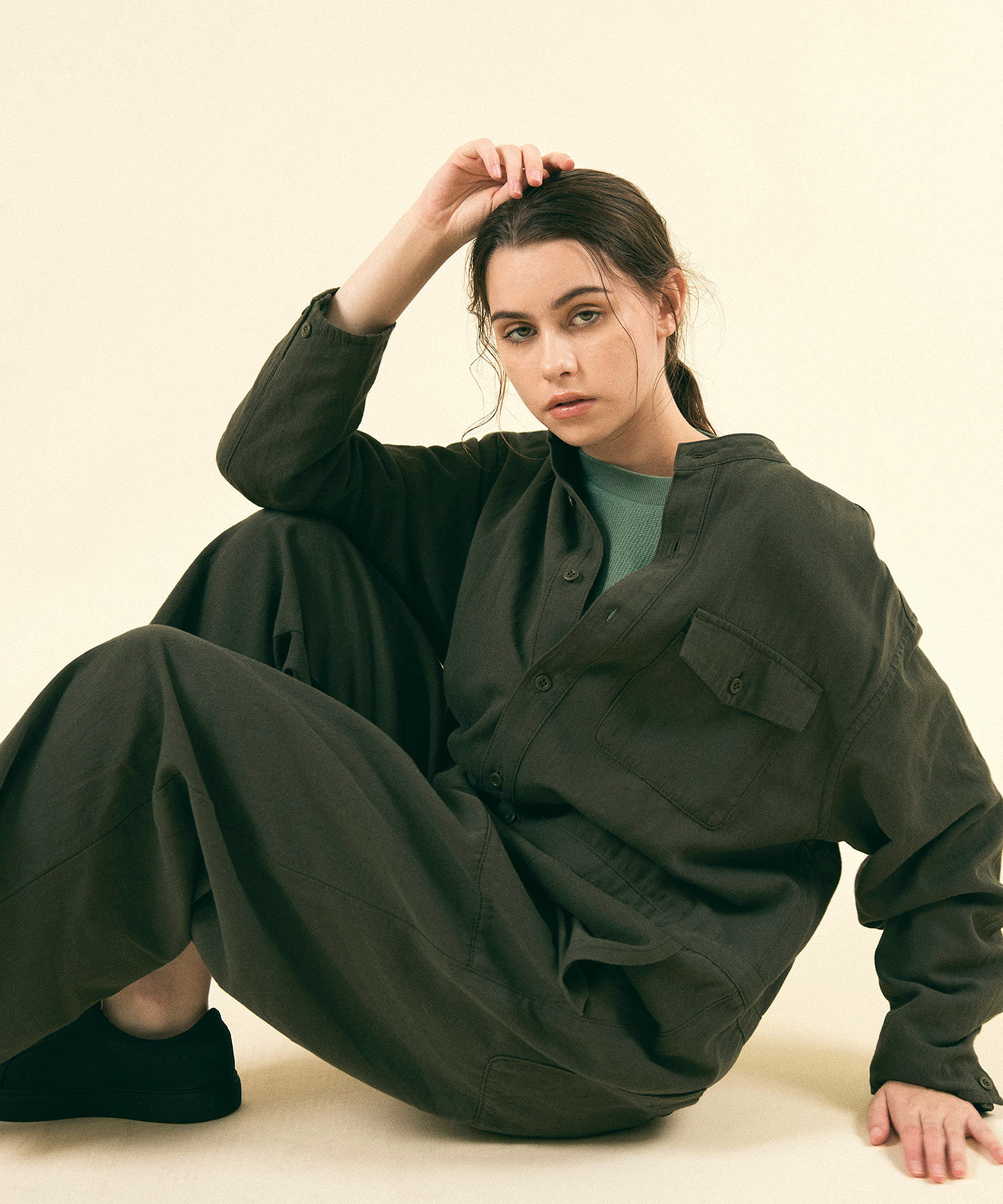 O0709 スタンドカラーワークつなぎ(M ベージュ): オールインワン - RNA