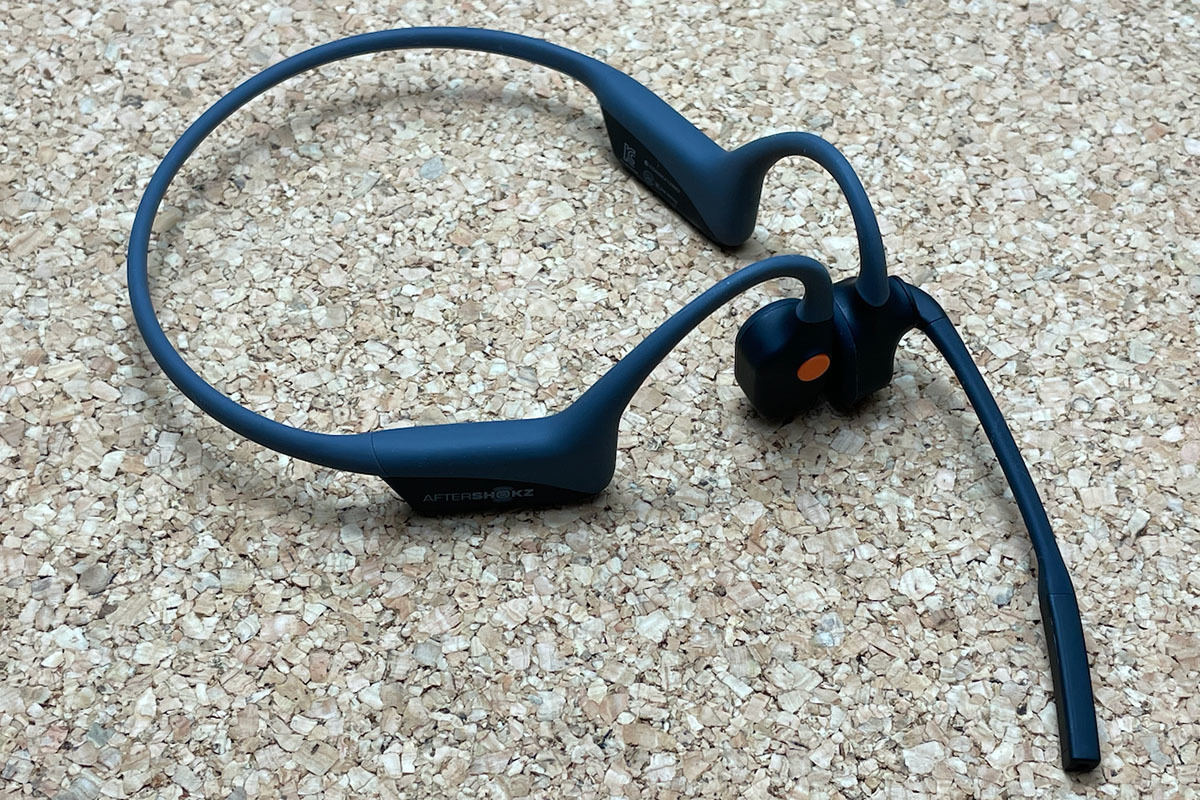 テレワークに最適! 骨伝導ヘッドホン「AfterShokz OpenComm」レビュー